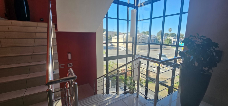 To Let commercial Property for Rent in Vincent Eastern Cape